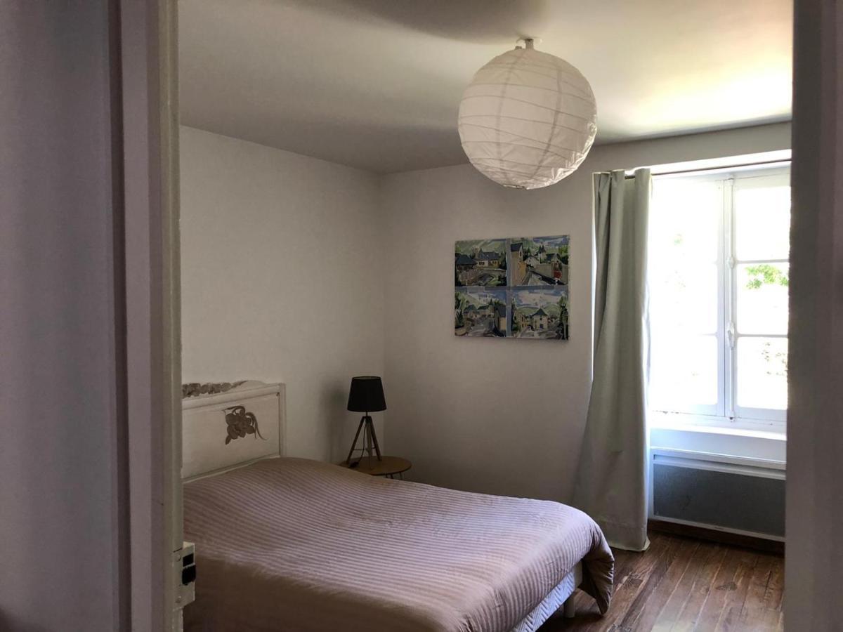 Le Monrepos Avec Jacuzzi Nordique Apartment Bielle Exterior photo